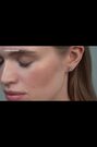 فضي - أقراط كريستال على الأذنين من Karen Millen - صورة 2 من 6