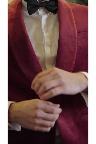 Harry Brown Red Leo Velvet Tuxedo Dinner Jacket with Shawl Lapel Detail - Image 2 of 17
