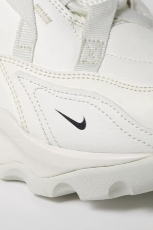 Blanco de Chrome - Zapatillas de deporte TC 7900 de Nike - Imagen 2 de 12 Blanco de Chrome - Zapatillas de deporte TC 7900 de Nike - Imagen 2 de 12