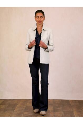 Lakeland Leather PARCHMENT Mawbray Collared Button Down Jacket - Image 2 of 10