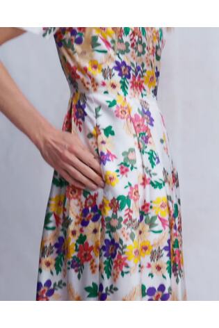 Robe Boden plissée à Col V - Image 2 de 7