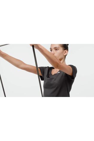 Schwarz - adidas Workout Essentials T-Shirt mit V-Ausschnitt - Bild 2 von 5