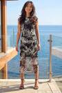 Roman Black Short Sleeve Petite Abstract Print Gathered Stretch Dress - Image 2 of 6