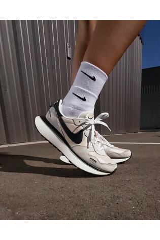 Neutral - Nike Phoenix Waffle Trainers - Image 2 of 13