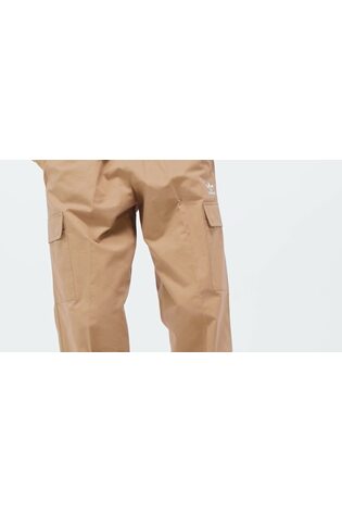 adidas Originals Cream Trefoil Essentials Woven Trousers - Image 2 of 6