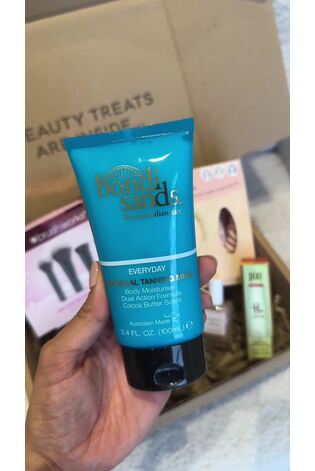 Soft Glam Starter Kit Beauty Box (Worth £62) - Image 2 of 5