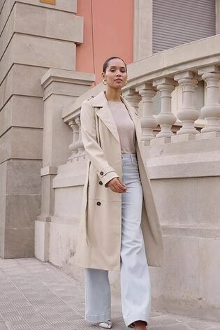 Sosandar Cream Faux Leather Trench Coat - Image 2 of 6