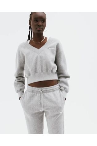 Gris oscuro jaspeado - Pantalones deportivos de polar de tiro medio Phoenix de Nike - Imagen 2 de 9