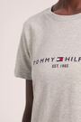 Серый - Классическая футболка с логотипом Tommy Hilfiger - Image 2 of 4