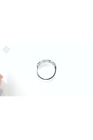 The Diamond Store Green Emerald 0.60ct And Diamond 9K White Gold Ring