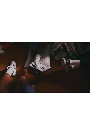 adidas Originals Forum Low Trainers - Image 2 of 6