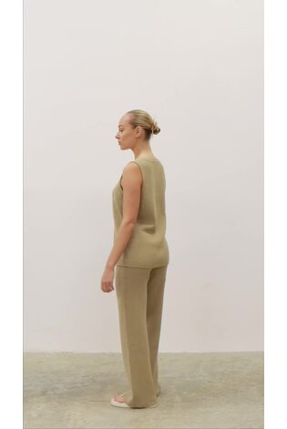Pretty Lavish Taupe Kourtney Knit Waistcoat - Image 2 of 4