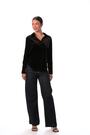 أسود - Roman Collared Velvet Stretch Shirt - صورة 2 من 6