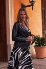 Sosandar Black Leather Biker Jacket - Image 2 of 5