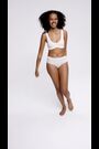 Sloggi Zero Feel Lace 2.0 Non Wired Bralette - Image 2 of 6