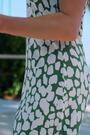 Sosandar Green Morocco Print Ruffle Detail Shift Dress - Image 2 of 6