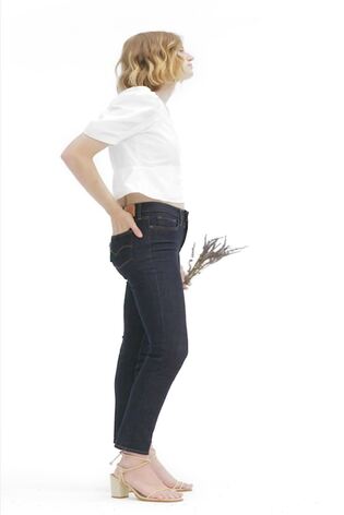 Levi's 312 shaping slim glory top days