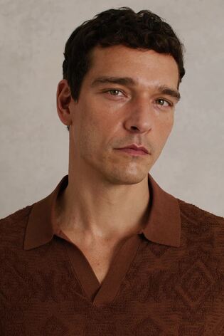 Reiss Tobacco Banks Jacquard Loop-Stitch Polo Shirt - Image 2 of 6