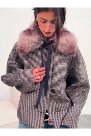 BHOEM Multi Checked Jacket with Wool and Detachable Faux Fur Collar - Image 2 of 6