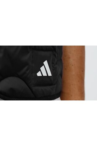 أسود - جيليه بعزل خفيف Nuganic من adidas - Image 1 of 1