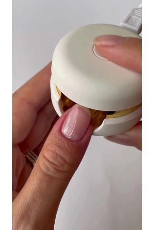 Le Mini Macaron Gel Nail Polish - Image 2 of 4 Le Mini Macaron Gel Nail Polish - Image 2 of 4