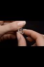 The Diamond Store 9K White Gold 0.03ct Diamond Heart Pendant Necklace - Image 2 of 6