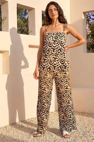 Roman White Wave Plisse Cami Top - Image 2 of 6