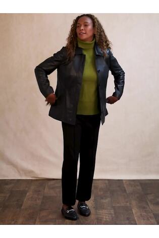 Lakeland Leather Black Mawbray Collared Button Down Jacket - Image 2 of 8