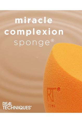 Real Techniques Miracle Complexion Sponge 4 Pack - Image 2 of 6