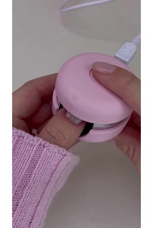 Le Mini Macaron Gel Nail Polish - Image 2 of 4 Le Mini Macaron Gel Nail Polish - Image 2 of 4