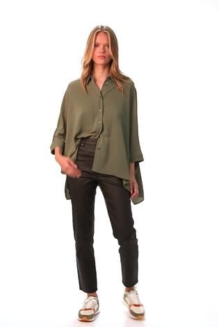 Roman Black Finish Mom Style Jeans - Image 2 of 6