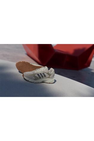 Kaufe Sie WeiB Silberfarben adidas Crazychaaos 2000 Shoes bei Next Deutschland