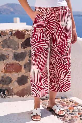 Roman Red Petite Print Linen Blend Cropped Trousers - Image 2 of 5
