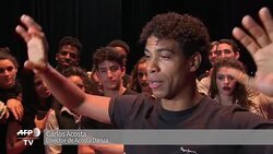 VOICED : Carlos Acosta presenta su compania de danza en Cuba News Clip