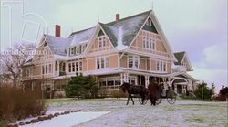 A horse-drawn buggy outside a country home in the countryside, 1908 - reenactment, clip 3 Stock Footage