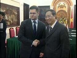 Serbian FM Vuk Jeremic meets Vietnam FM News Clip