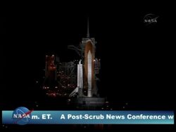 Hydrogen gas leak forces another space shuttle launch delay News Clip