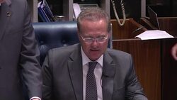 VOICED : Senado brasileno abre debate sobre impeachment a Rousseff News Clip