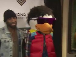 Watch the Duck at The VH1 Save The Music Foundation's "Songwriter Music Series" With Swizz Beats Stock Footage