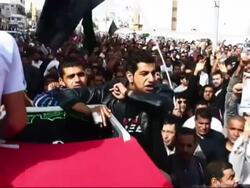Thousands of people defy Bahrain military orders News Clip