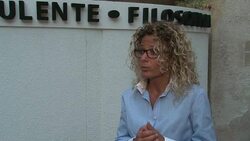 CLEAN: Italians take up philosophy to counter crisis News Clip