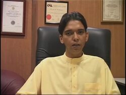 Reformed Malay drug addicts set up popular night bazaar News Clip