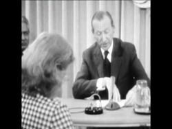 SYND 25 4 72 KURT WALDHEIM PRESS CONFERENCE News Clip