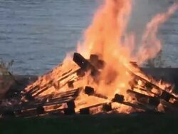 Large bonfire on the beach, Stock Footage