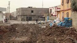 CLEAN : Residents return to shattered Turkish town News Clip