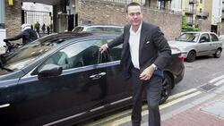 CLEAN: Murdoch aide Rebekah Brooks 'arrested' over phone hacking News Clip