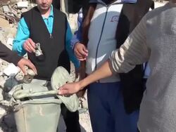 Cluster bombs in Syria Stock Footage