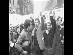 SYND 7 3 68 DEMONSTRATORS MARCH TO PARLIAMENT BUILDINGS IN ROME News Clip