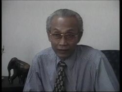 Indonesian Foreign Ministry spokesman comments on refugee ship. News Clip