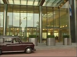 WRAP Tokyo, Hong Kong stock markets, analyst, London, Frankfurt, Paris Instructional Video